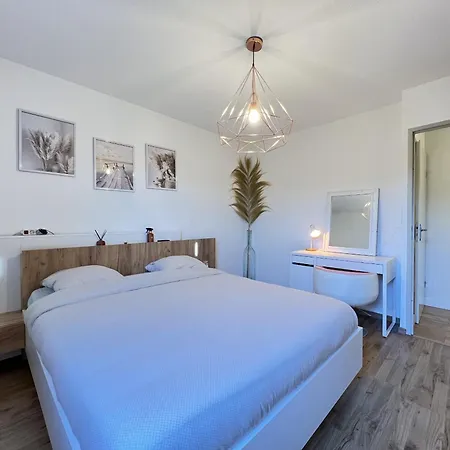 Idylle - 4p - Cozy - Jardin Parking *